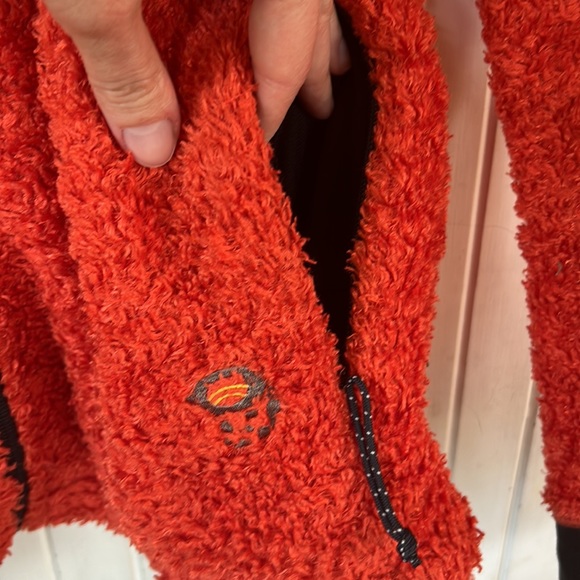 Orange women’s Mountain Hardware size S fleece jacket - Picture 2 of 6